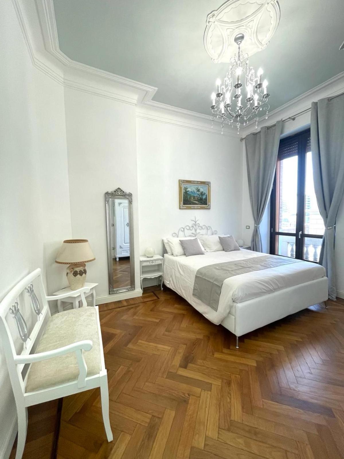 King Room Balcony,1503919579:JPEG